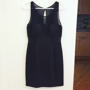 Bodycon Guess dress